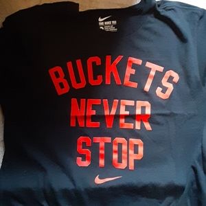 Nike T-shirt